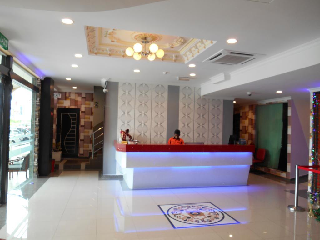 Sai Villa Hotel Near Klia & Klia2 Nilai Zewnętrze zdjęcie