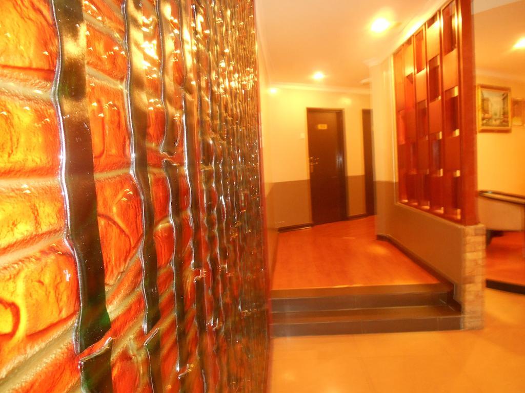 Sai Villa Hotel Near Klia & Klia2 Nilai Zewnętrze zdjęcie