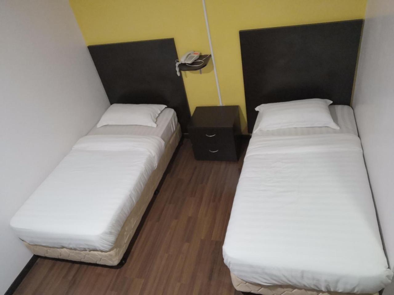 Sai Villa Hotel Near Klia & Klia2 Nilai Zewnętrze zdjęcie
