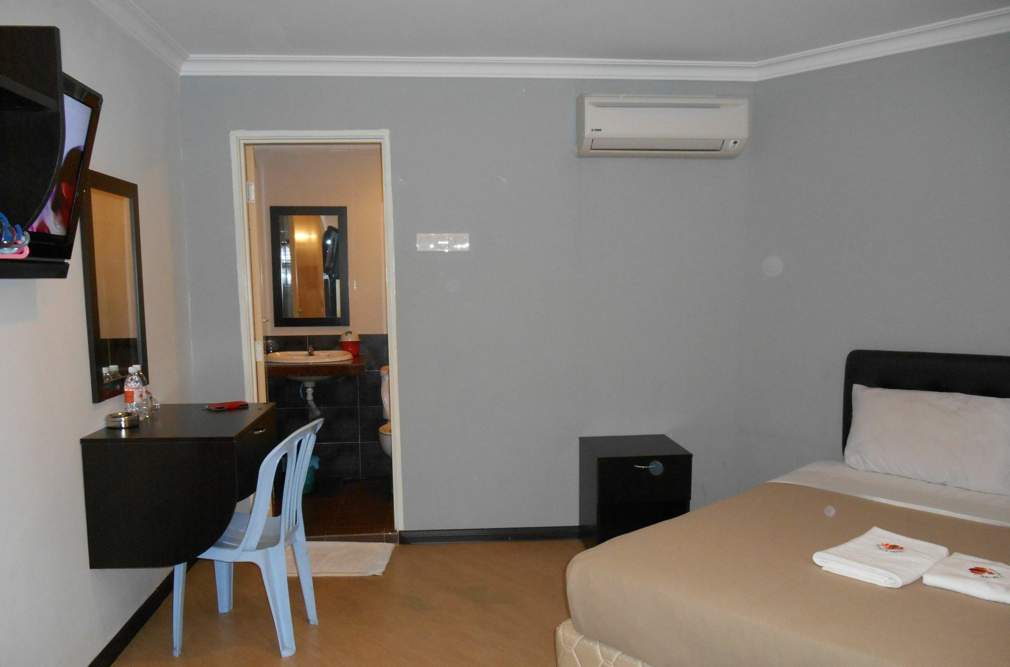 Sai Villa Hotel Near Klia & Klia2 Nilai Zewnętrze zdjęcie